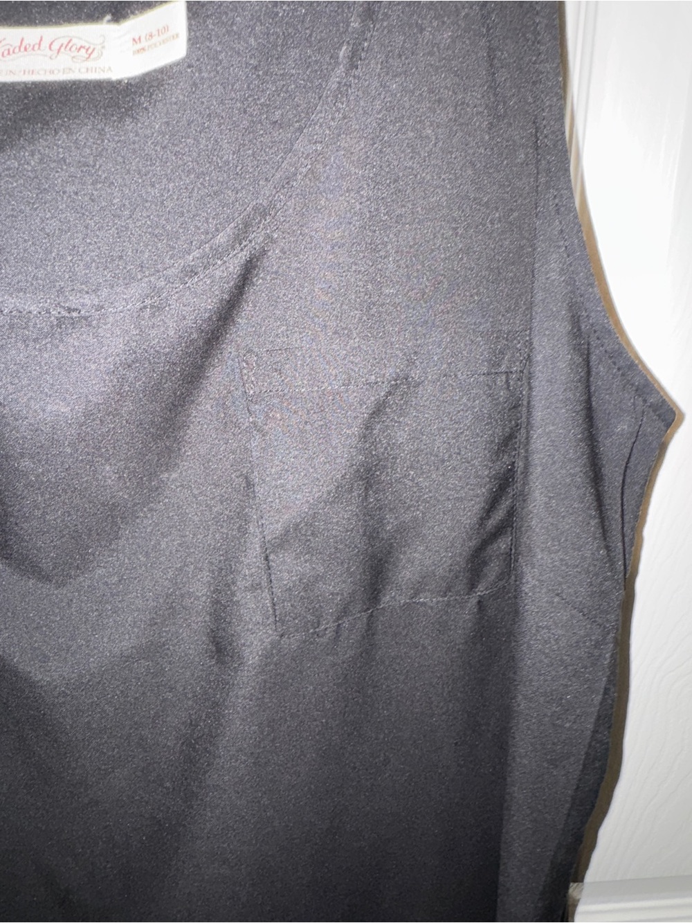 Faded Glory Black Scoop Neck Tank with Pocket - Picture 2 of 4